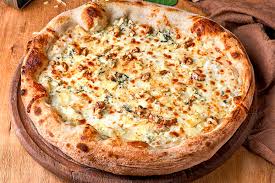 Melhores pizzarias no bairro Dona Clara BH